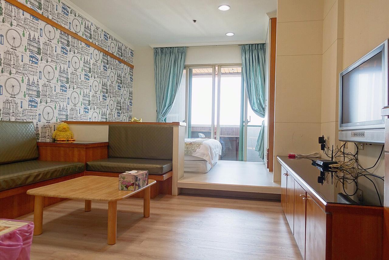 Arteyes Theme Suite Sunduo Hall Kao-siung Exteriér fotografie